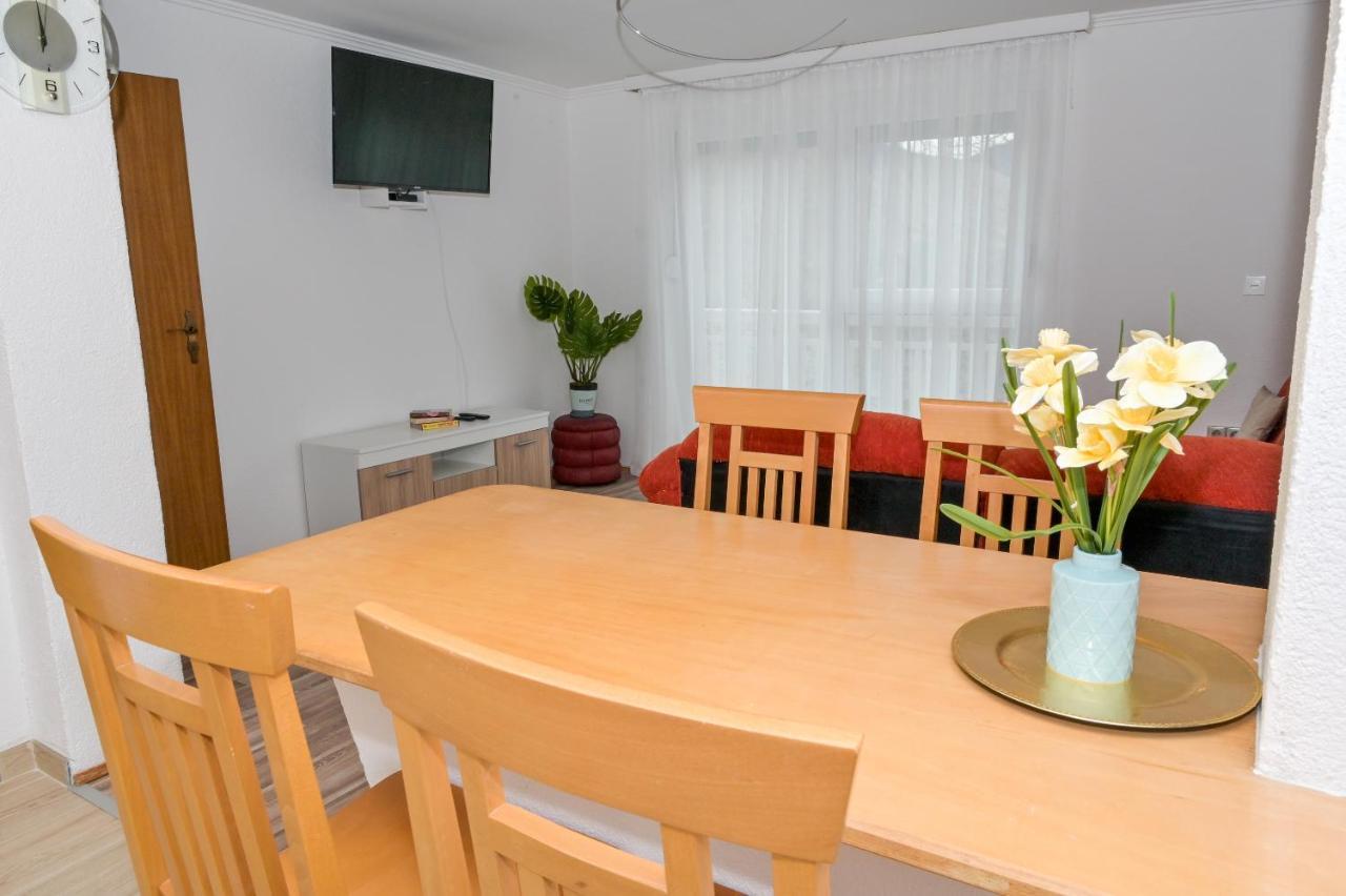 Apartments Dora Яйце Экстерьер фото