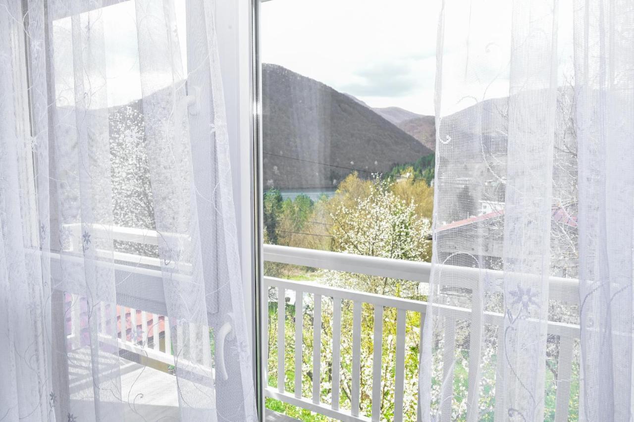 Apartments Dora Яйце Экстерьер фото