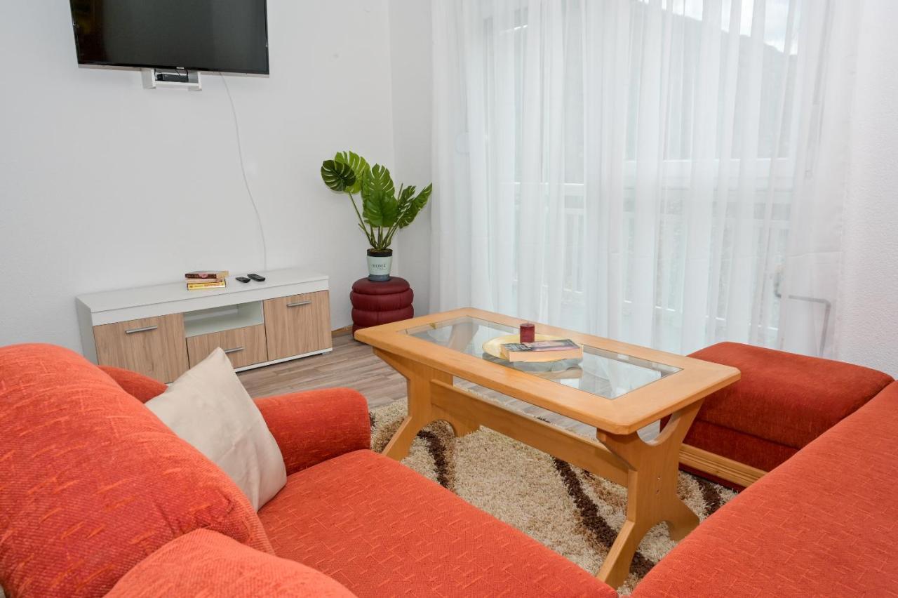 Apartments Dora Яйце Экстерьер фото