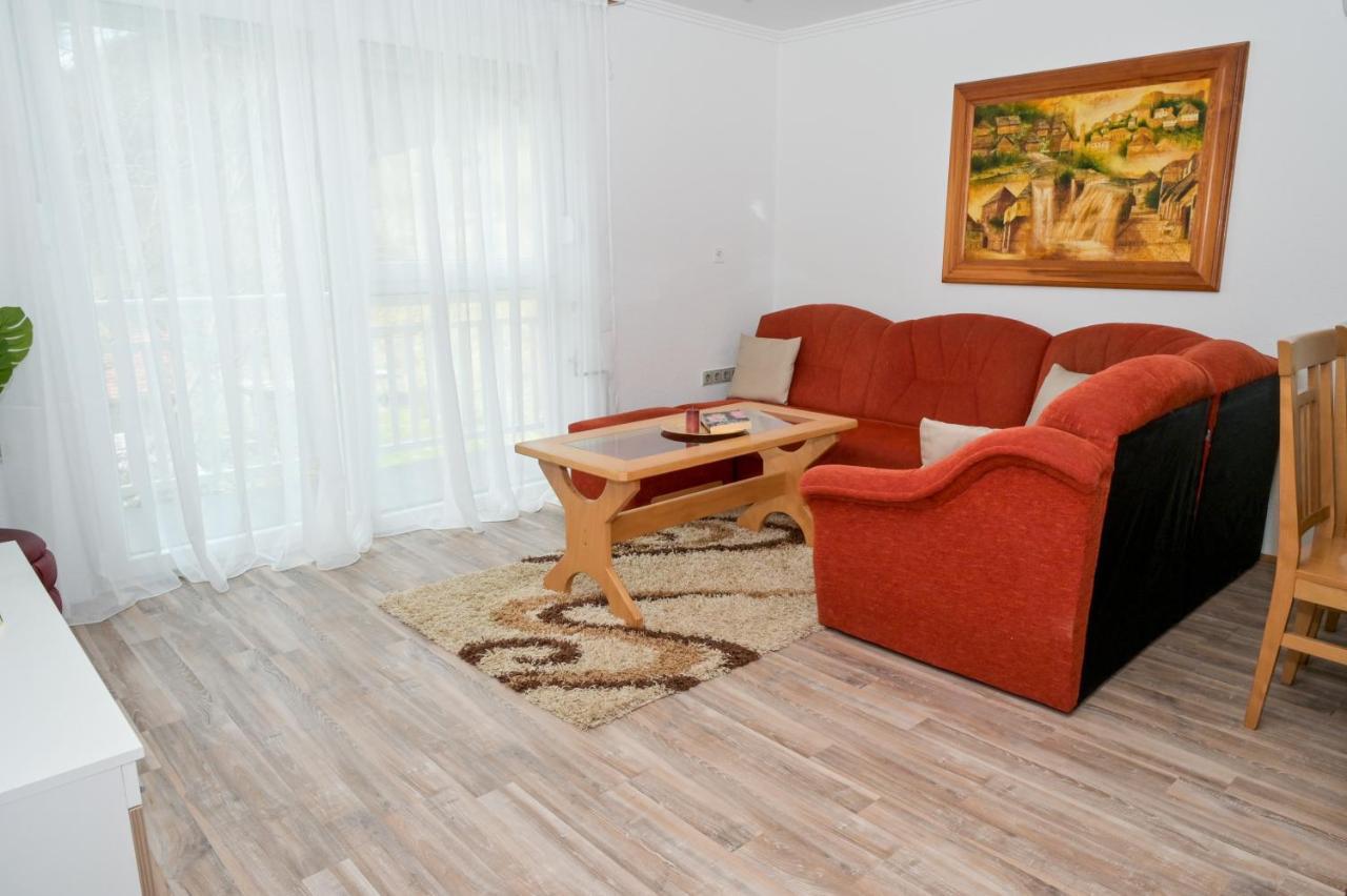 Apartments Dora Яйце Экстерьер фото